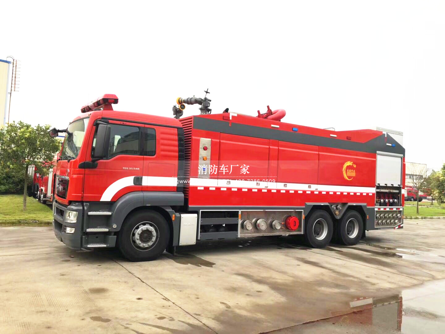 �¹�MAN��˫��������