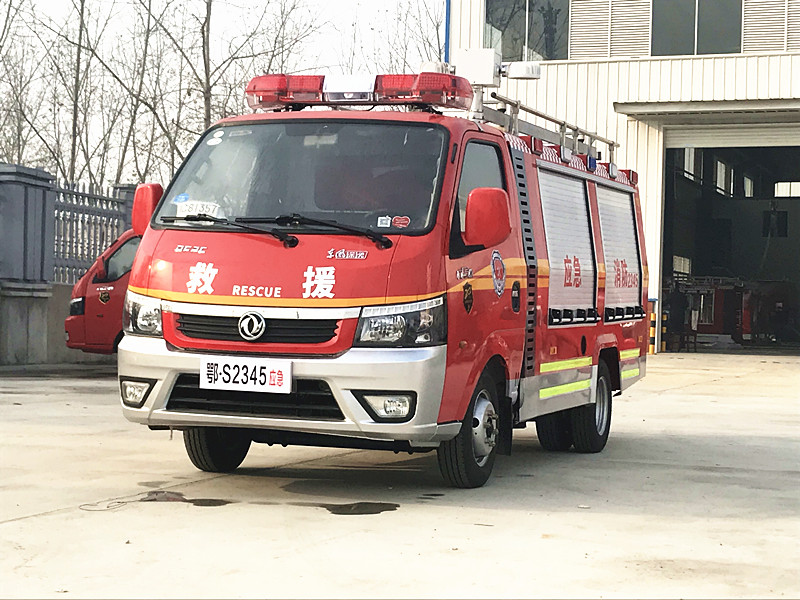 �����ѹϸˮ�������������Ͼ��ơ�