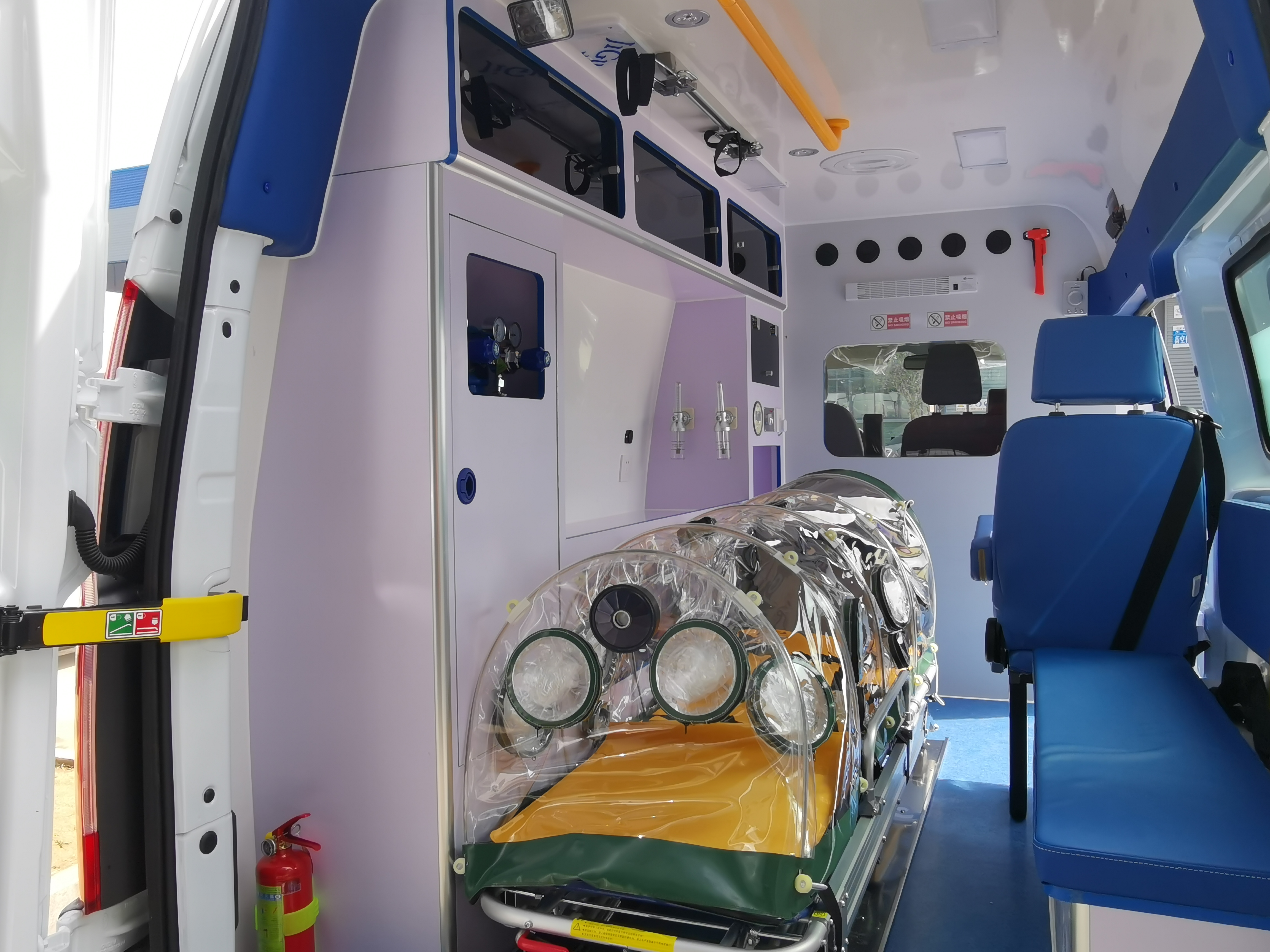 ���ظ�ѹ����־Ȼ���