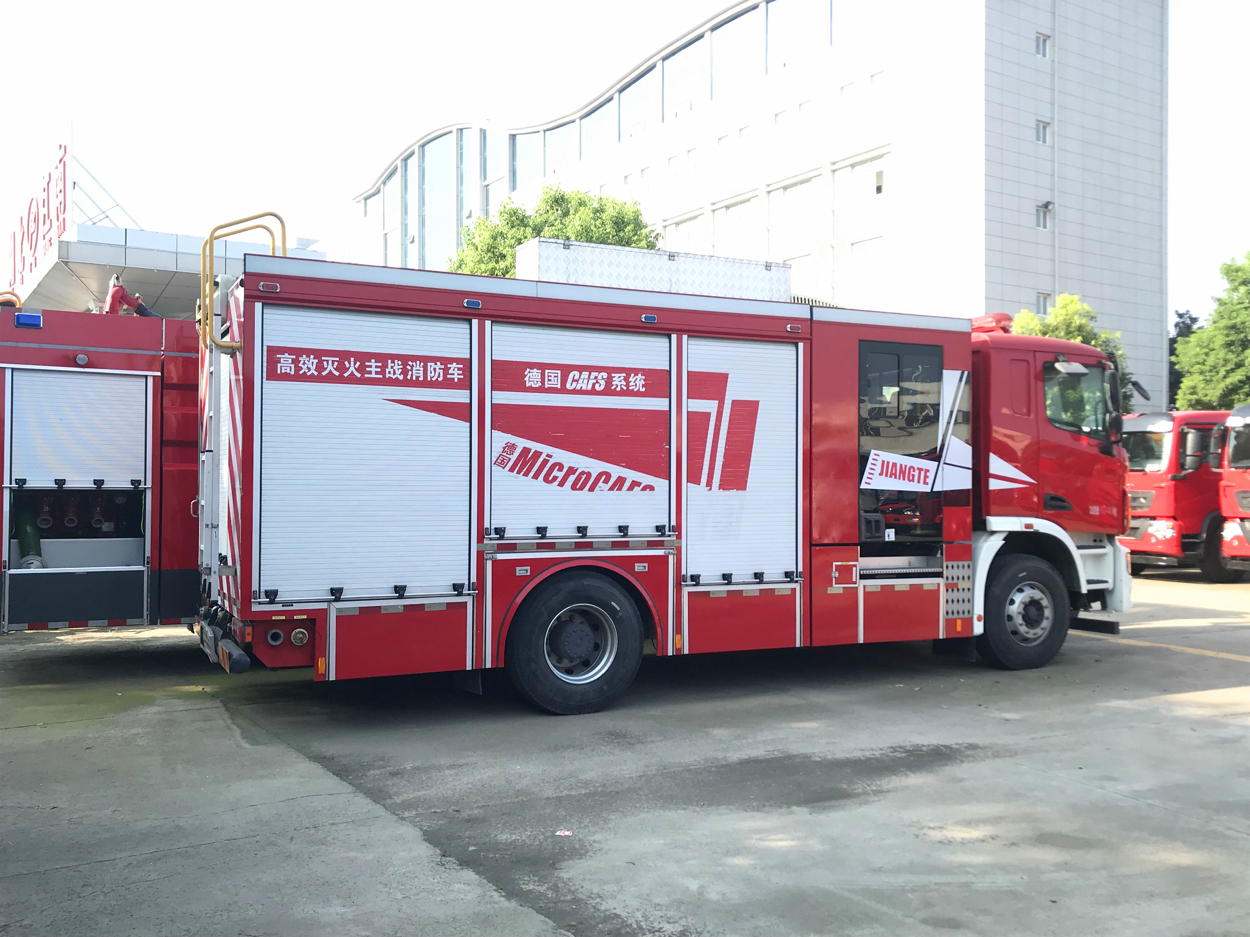 �����ؿ��๦����ս������