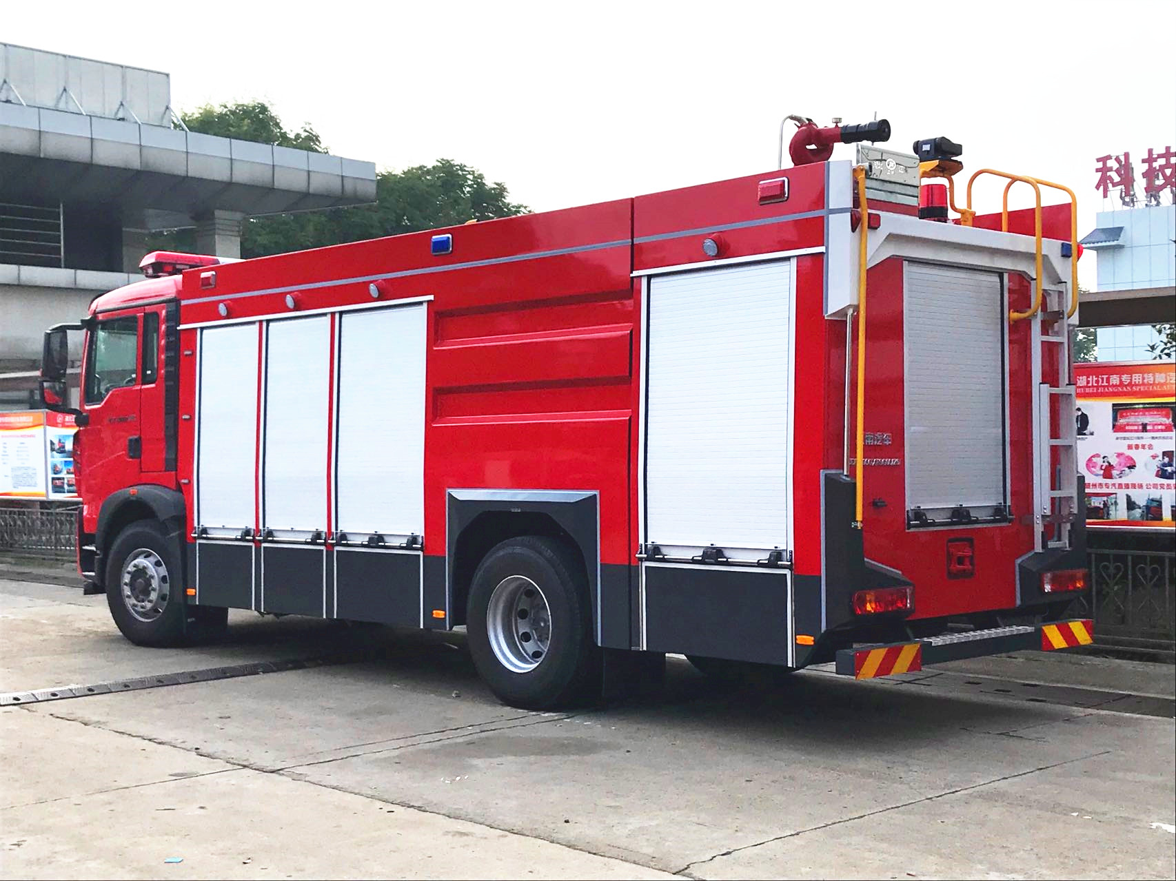 ����10��ˮ��������