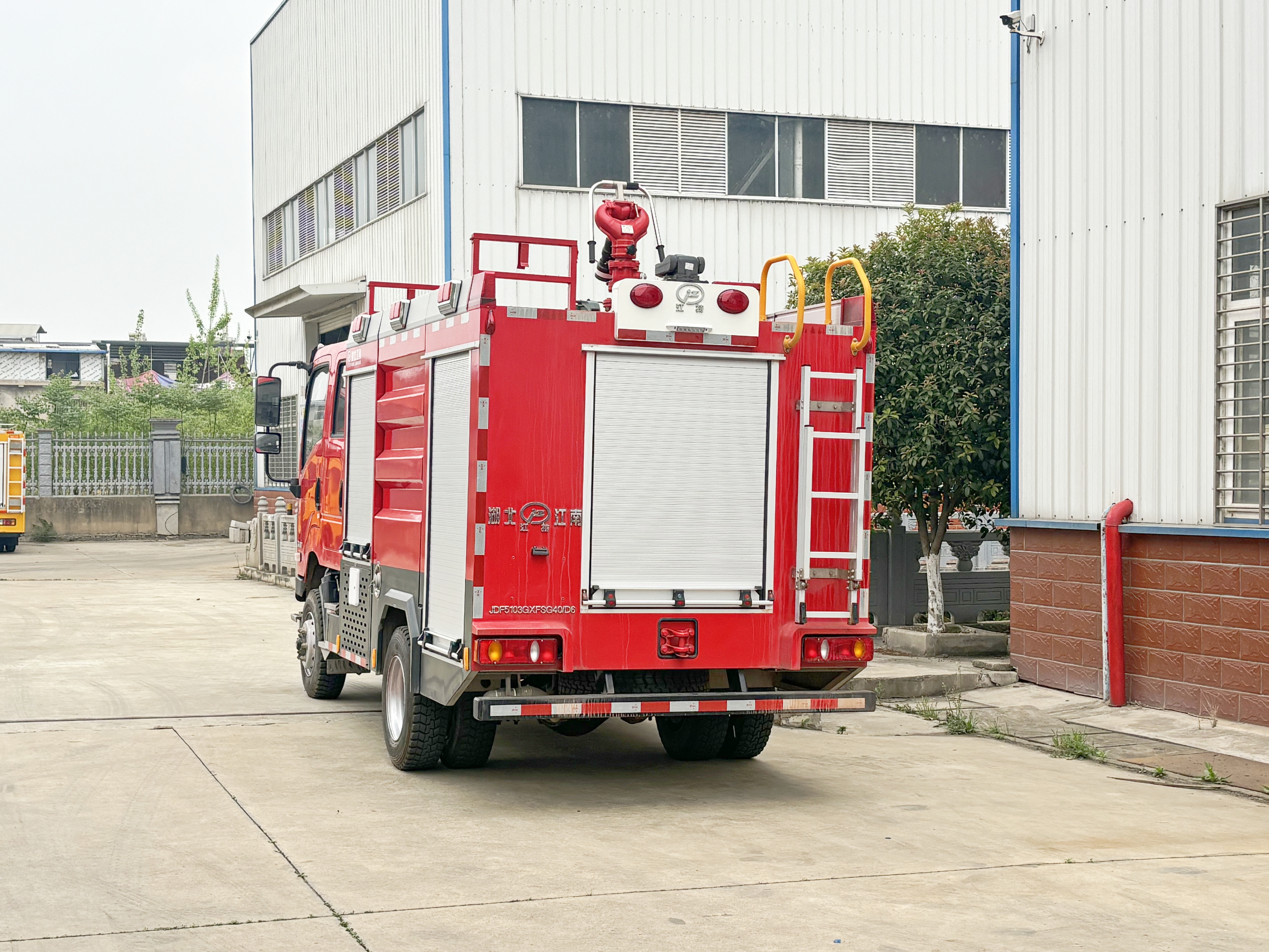 ��������4��ˮ����ĭ������